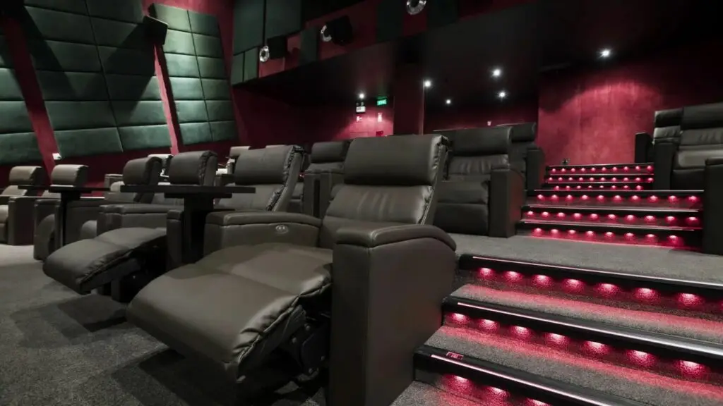 cinema-vip-room-village-mall-of-athens